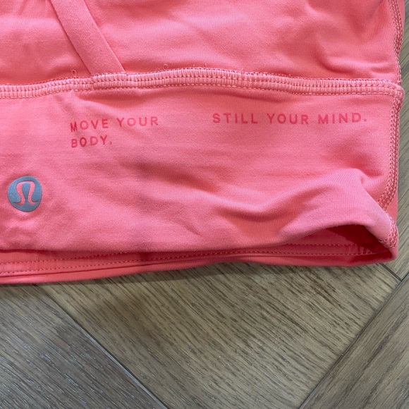 Lululemon sports bra/tank top - Picture 5 of 5